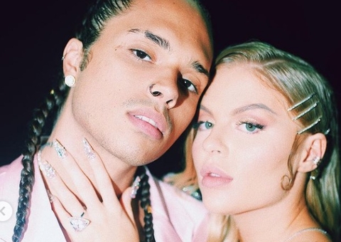 Vitão faz tatuagem no pescoço e Luísa Sonza se derrete: 'eu e tu'