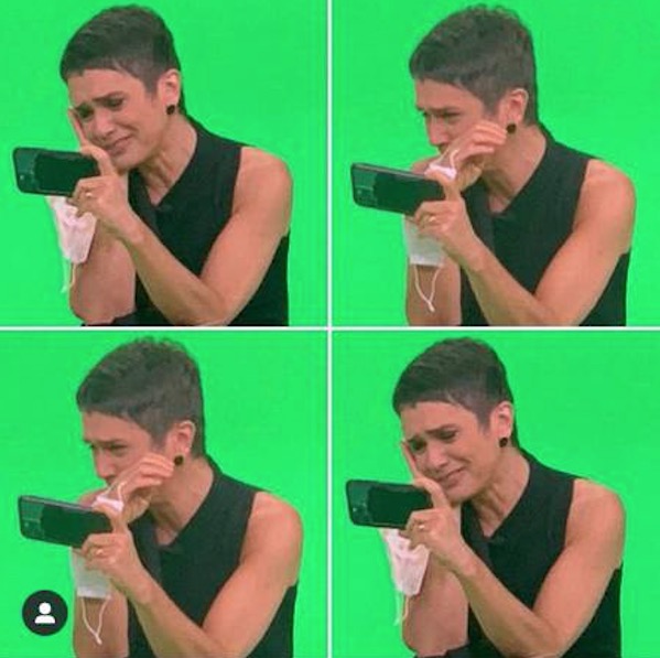 Sandra Annenberg cai no choro ao saber da aprovação da filha na faculdade