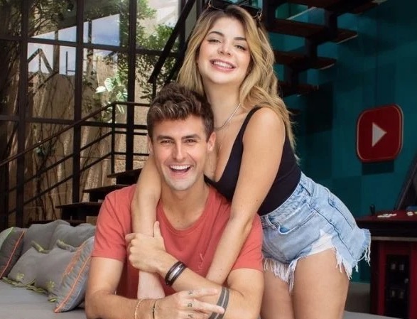 Gkay confirma fim de namoro relâmpago com Rezende  