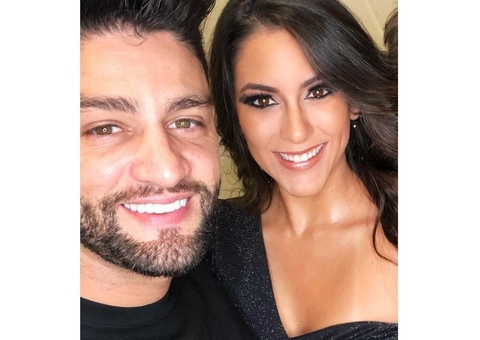 Casamento do cantor Munhoz tem fim após brincadeira agressiva, diz Leo Dias