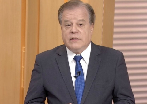 Chico Pinheiro reaparece cabeludo e choca web: 'tá parecendo tiozão'