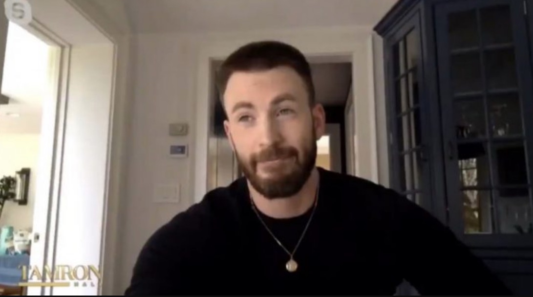 Chris Evans fala pela primeira vez sobre nude vazado: 'vergonhoso'