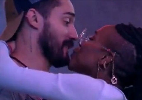 BBB21: Karol afirma que vai romper com Arcrebiano