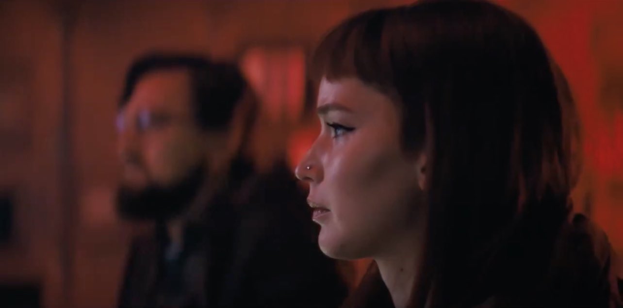 Jennifer Lawrence se machuca em explosão durante gravação de filme