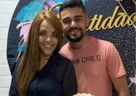 Flordelis está namorando produtor de 25 anos