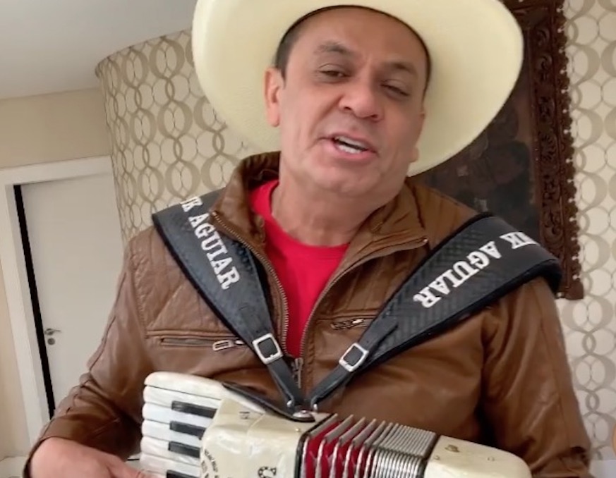  Frank Aguiar assume nome de batismo, Luz Aguiar: 'algo está me pedindo'