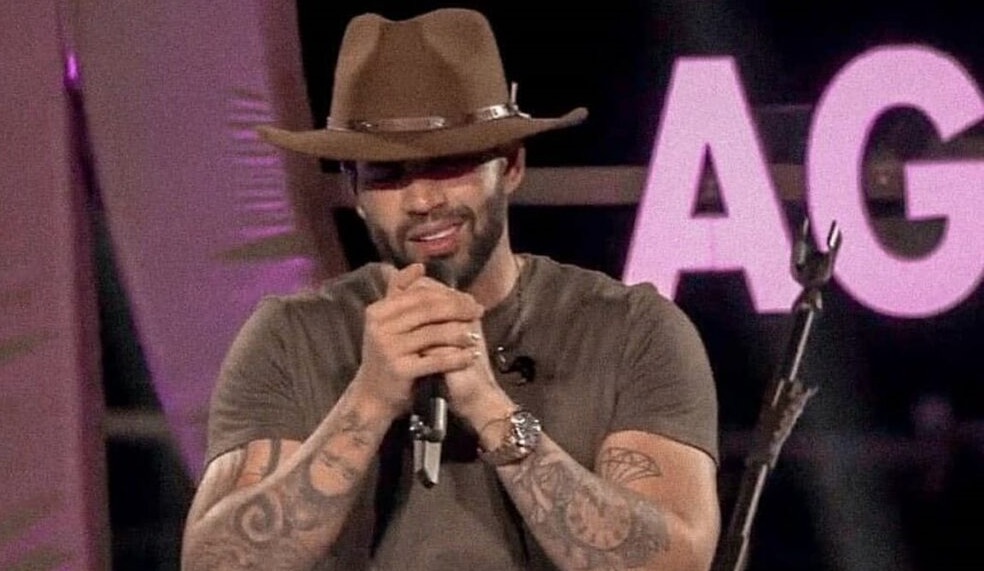 Live de Gusttavo Lima é criticada após separação: 'ele tá infeliz'