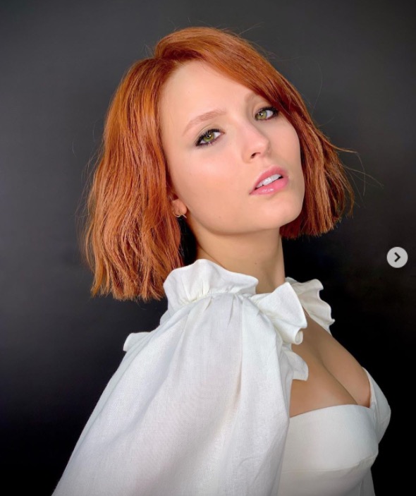 Larissa Manoela surpreende com novo visual; Veja como ficou