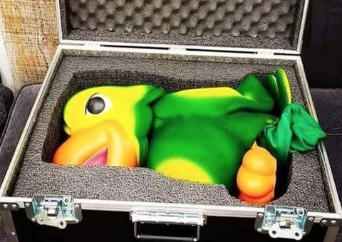 Boneco Louro José é guardado em caixa pela última vez na Globo