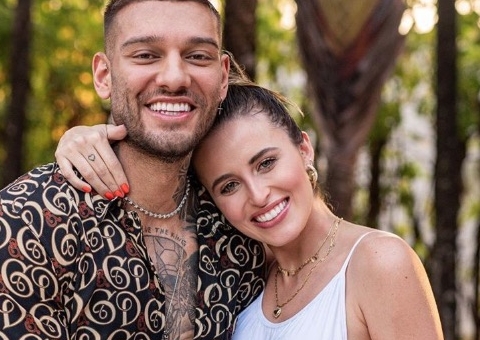 Lucas Lucco e Lorena Carvalho descobrem sexo do herdeiro; veja