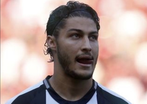 Jogador do Botafogo é suspeito de atropelar casal e fugir; homem morreu