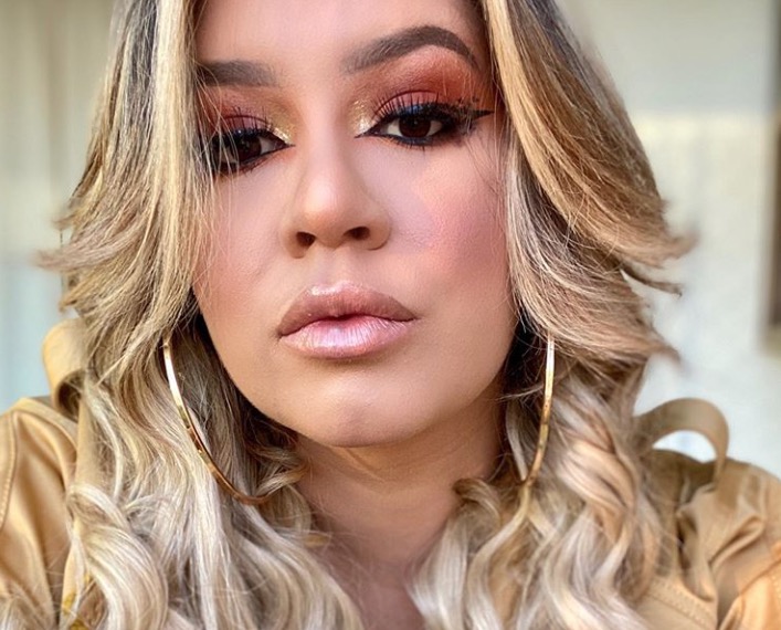 Marília Mendonça sofre tentativa de roubo e desabafa: 'doze mil' 