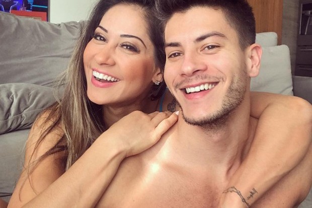 Mãe de Mayra Cardi desabafa sobre filha reatar com Arthur Aguiar:‘só Jesus'