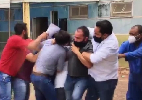 Repórter de afiliada da Globo é agredido por médico em cobertura eleitoral