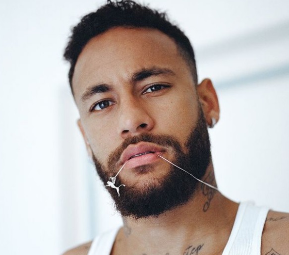 Ministério Público notifica Neymar Jr e 2 condomínios por festa