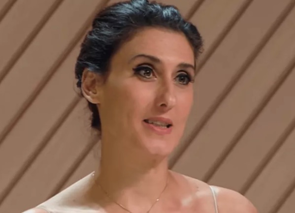 Paola Carosella é chamada de 'vagabunda' e dá show em resposta 