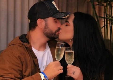 Perlla termina com empresário um mês após ser pedida em casamento 