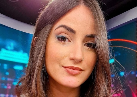 Mari Palma choca ao mostrar closet e exibir coleção de tênis 