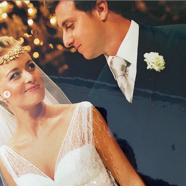 Angélica e Luciano Huck celebram 16 anos de casados e trocam declarações