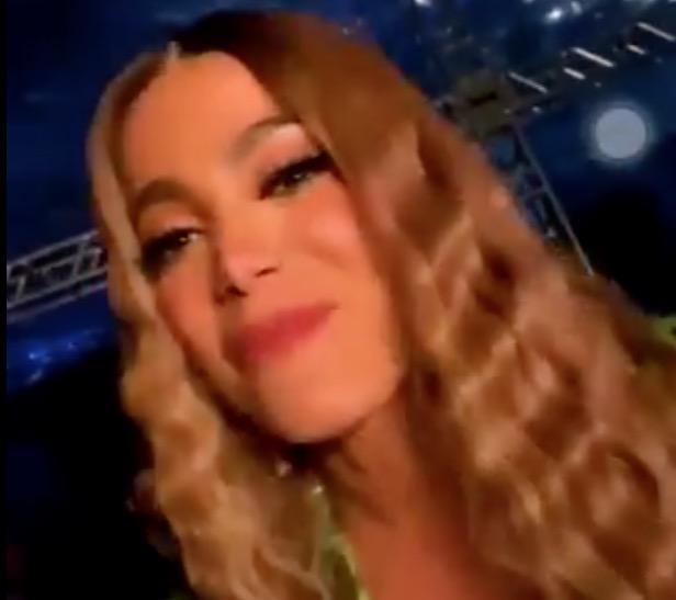 Thaynara OG faz stories e sem querer vaza áudio de Anitta: 'Doida para dar'