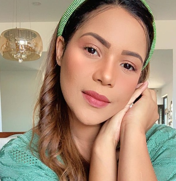 Cantora gospel Amanda Wanessa e filha passam por cirurgia após acidente