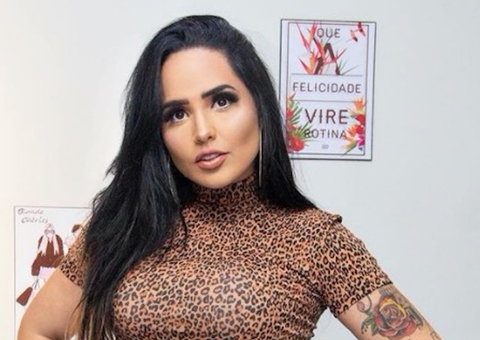 Perlla tem nudes vazados após acusações do ex-marido