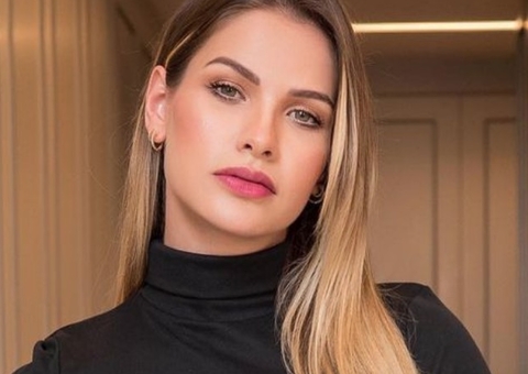 Andressa Suita posa com família e irmão manda recado a Gusttavo Lima