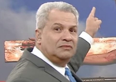 Sikêra Jr é condenado a pagar R$ 30 mil a modelo transexual Viviany Belebon