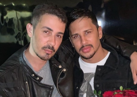 Carlinhos Maia conta que demorou 5 anos para fazer sexo com Lucas Guimarães