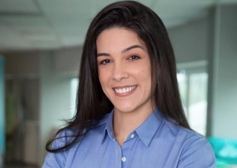 Globo anuncia primeira narradora de futebol; Conheça Renata Silveira 