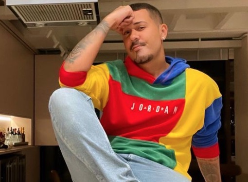 42 funcionários estão com Covid após festa de Carlinhos Maia, diz colunista