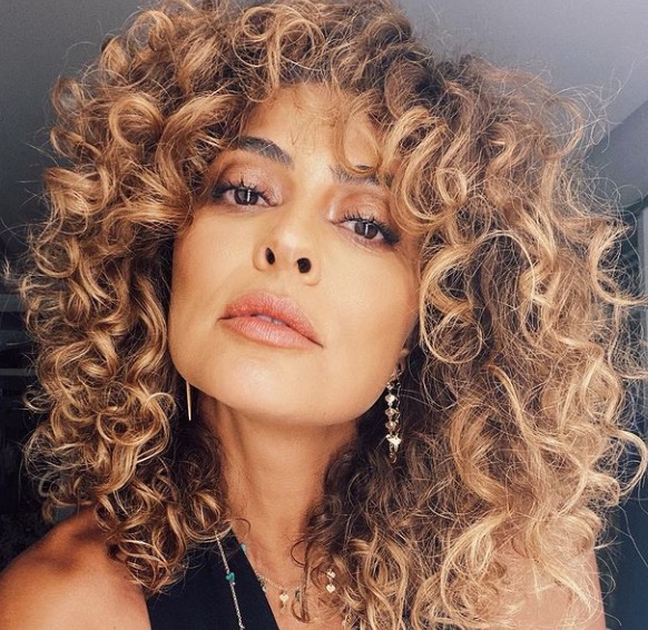 Juliana Paes é 'cancelada' na internet por suposto apoio a Bolsonaro 