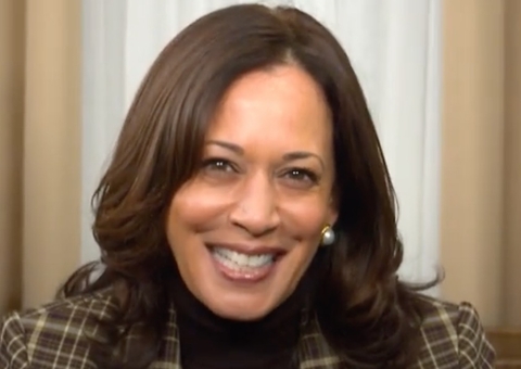 Web acusa Vogue americana de 'branquear' Kamala Harris em capa   