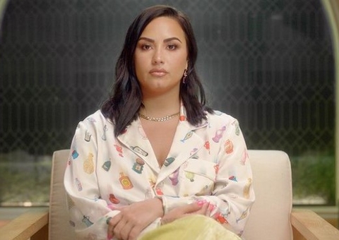 Demi Lovato pede ajuda para Manaus enfrentar crise na saúde