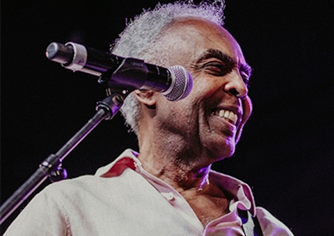 Confira a programação de lives desta sexta-feira para curtir em casa