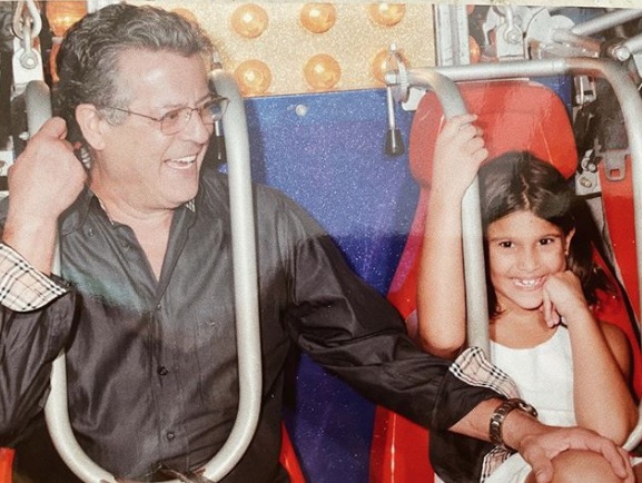 Giulia Costa emociona ao falar da morte de Marcos Paulo: '8 anos sem você'