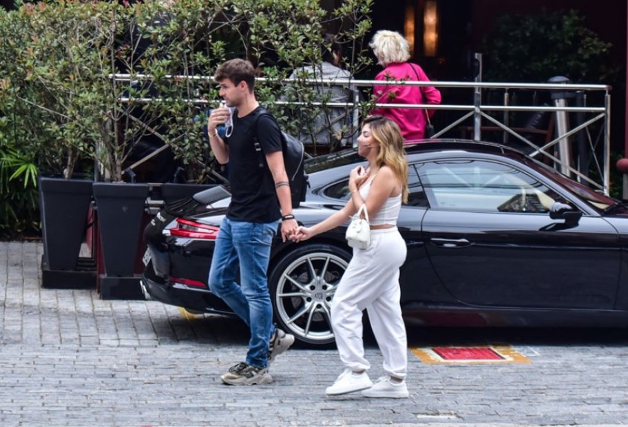 Gkay assume romance com Rezende, ex de Virgínia