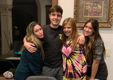 Filho de Gugu comemora aniversário com a família 