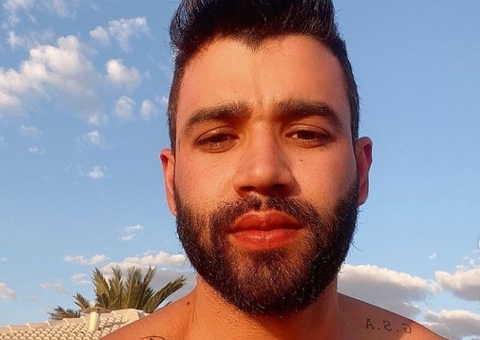 Gusttavo Lima surge diferente e é comparado a Eduardo Costa