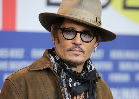 Mansão de Johnny Depp é invadida por mulher   