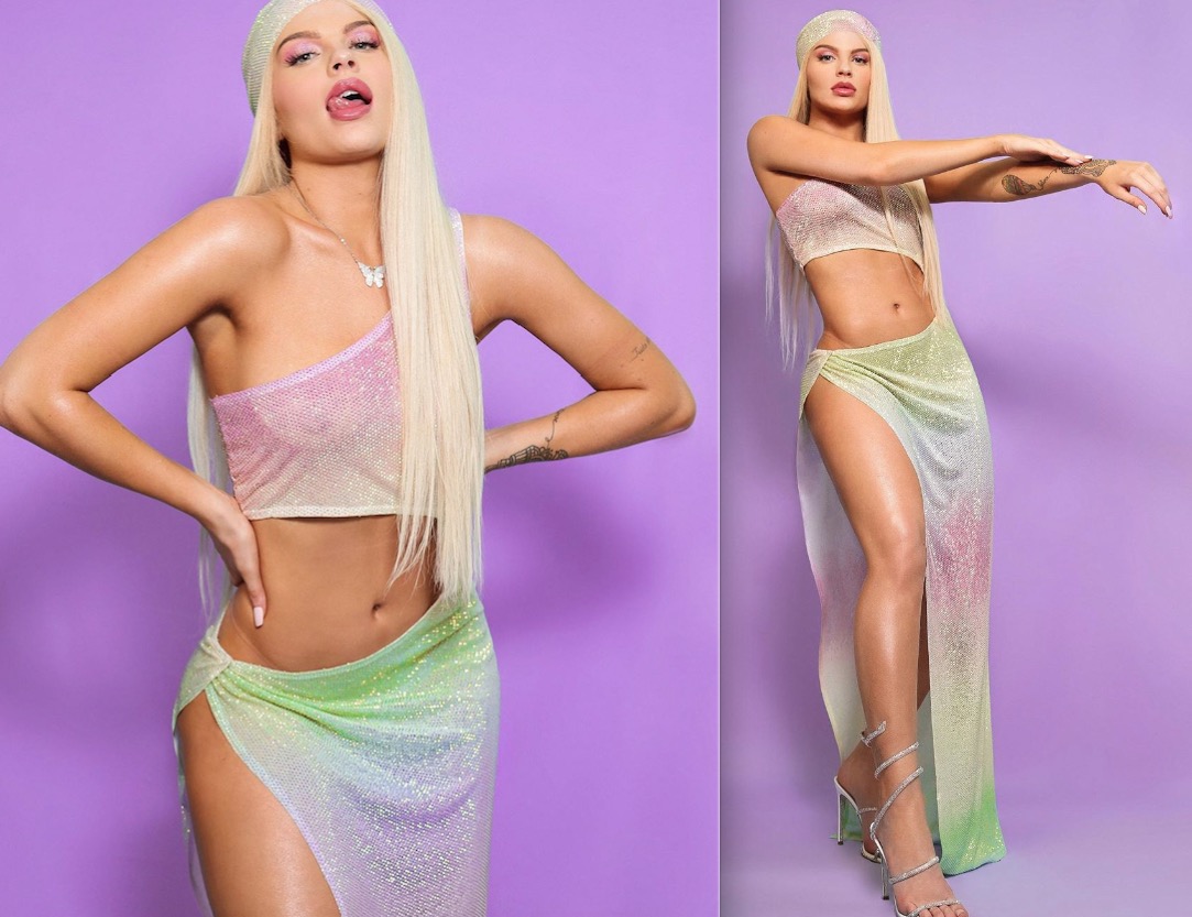 Com seios à mostra, Luísa Sonza exibe look para premiação MTV Miaw