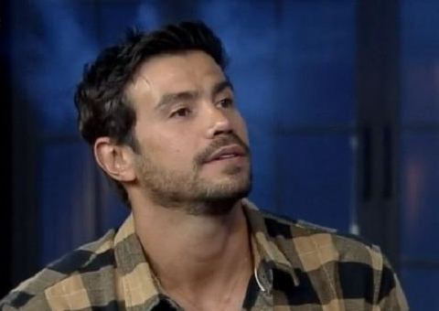 Mariano confirma que tinha alguém fora do reality: 'Nunca tô sozinho'