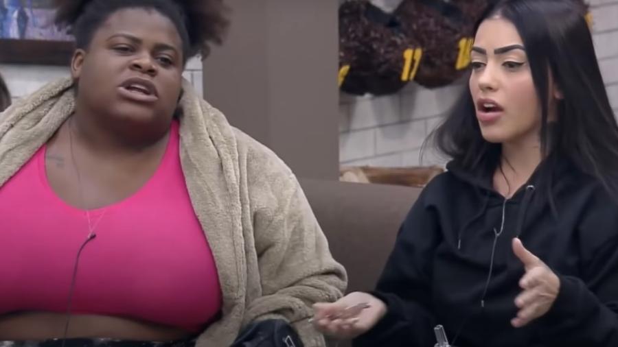 A Fazenda: Jojo Todynho e Mirella batem boca por vaso entupido; vídeo