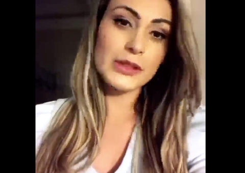 Andressa Urach dispara: 'dentro da Igreja estão os piores demônios'