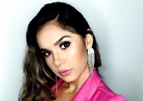 Ex-BBB Gizelly Bicalho retira nódulos nos seios pela terceira vez 