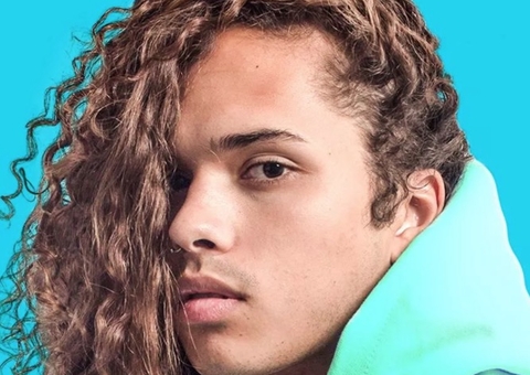 Vitão diz que fica triste com ataques após assumir namoro com Luísa Sonza 