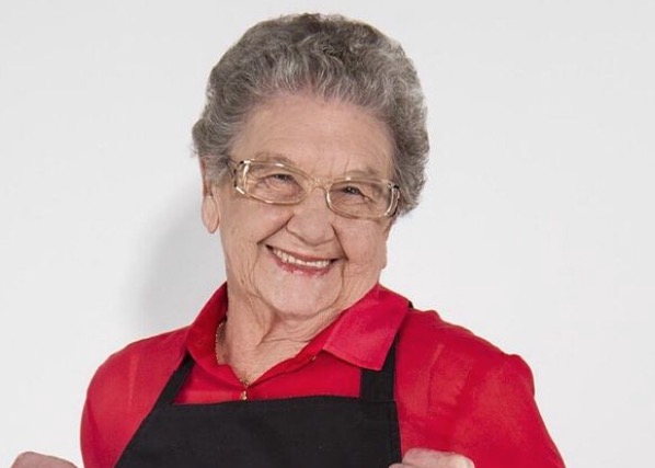 Palmirinha Onofre volta a ser internada em hospital de São Paulo