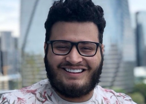 Ex-BBB Victor Hugo ativa perfil no Tinder depois de diagnóstico de Covid-19