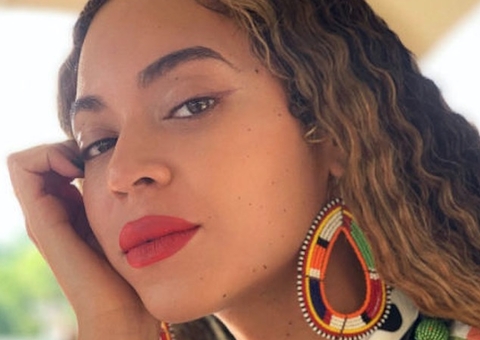 Internautas acusam Record de racismo por associar Beyoncé a magia negra