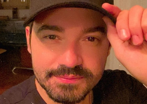 Fernando Zor, da dupla com Sorocaba, sofre acidente de carro 